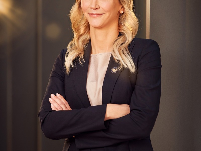 Am 8. März ist Weltfrauentag: Engelhard macht Gleichberechtigung messbar - Foto: presseportal.de