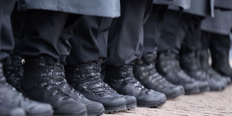 Abschlussappell Offizierschule des Heeres - Foto: Sebastian Kahnert/dpa