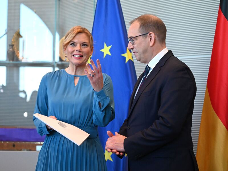 Darin kritisiert er die aktuellen Strukturen als kopflastig, kompliziert und in großen Teilen nicht effektiv. - Foto: Elisa Schu/dpa