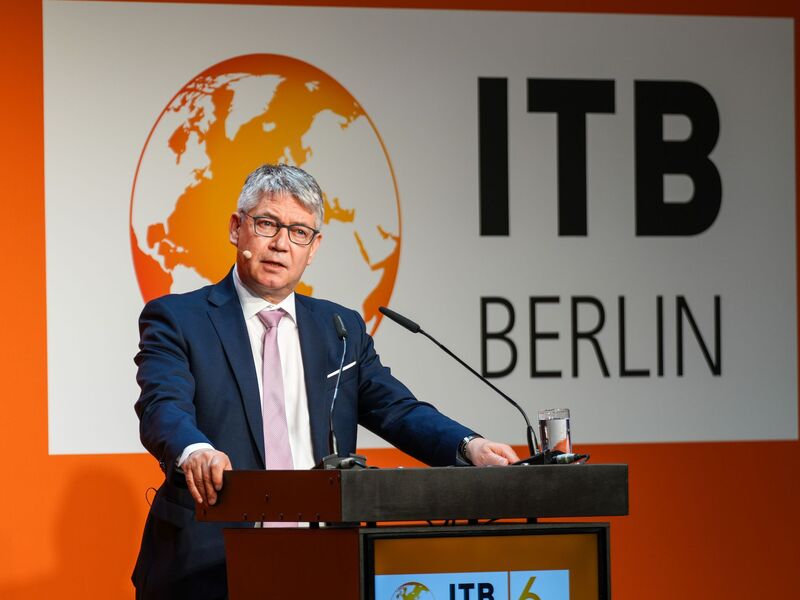 Nach Ansicht von DRV-Präsident Albin Loidl ist es zu früh für eine Vorhersage zu den Folgen für den Tourismus. - Foto: Soeren Stache/dpa