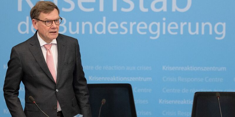 Die Bundesregierung will in Nahost gestrandete besonders verletzliche Menschen mit Charterflügen zurückholen. - Foto: Axel Schmidt/Reuters Pool/dpa