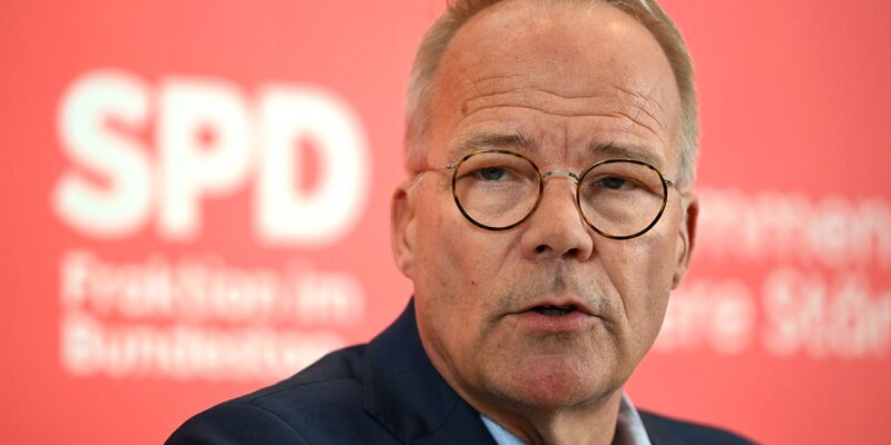 Die schwarz-rote Bundesregierung hat es bisher vermieden, sich eindeutig zur Völkerrechtsfrage zu positionieren. - Foto: Elisa Schu/dpa