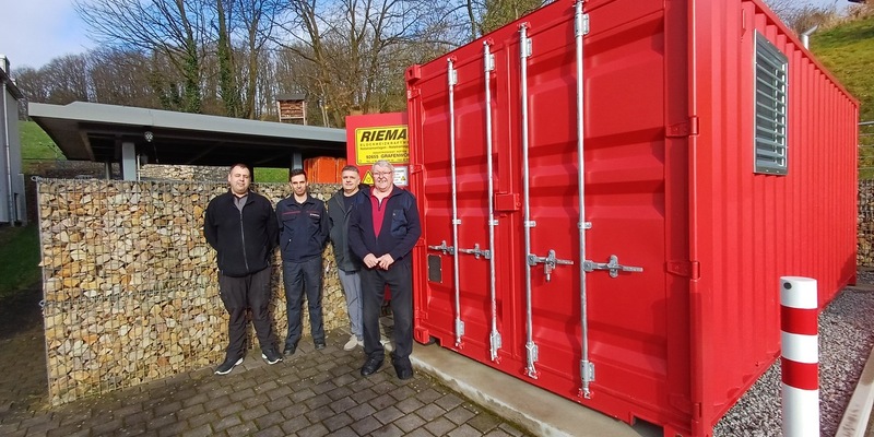 FW Weinheim: Beim Black Out nicht schwarzsehen Mehr Resilienz: Stadt nimmt weitere Notstrom-Anlagen an Feuerwehrhäusern in Betrieb - Weinheim steht gut da - Foto: presseportal.de
