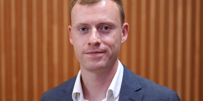 Der AfD-Bundestagsabgeordneten Jan Wenzel Schmidt muss im Zusammenhang mit der Vetternwirtschaftsdebatte die AfD-Fraktion verlassen. (Archivbild) - Foto: Peter Gercke/dpa