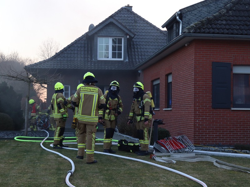 FW Gangelt: Küchenbrand in Einfamilienhaus - Foto: presseportal.de