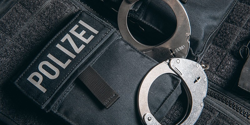 BPOL NRW: Festnahme durch Bundespolizei nach Vortäuschen einer falschen Identität - Foto: presseportal.de