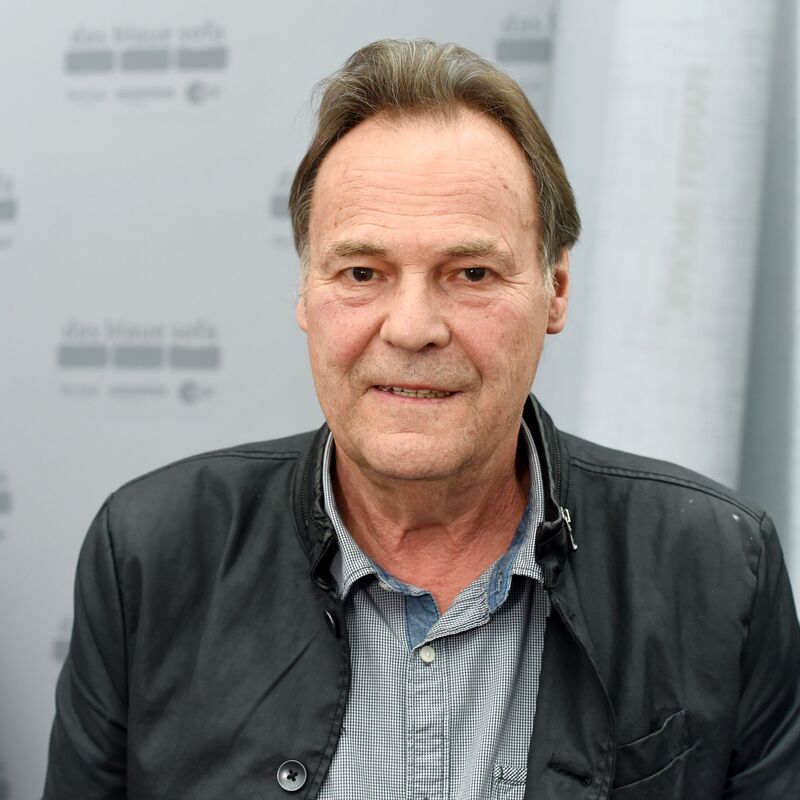 Der Schriftsteller Peter Schneider ist im Alter von 85 Jahren gestorben. (Archivbild)  - Foto: Jens Kalaene/dpa-Zentralbild/dpa