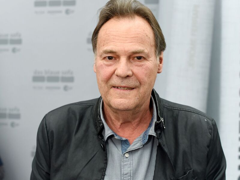 Der Schriftsteller Peter Schneider ist im Alter von 85 Jahren gestorben. (Archivbild)  - Foto: Jens Kalaene/dpa-Zentralbild/dpa