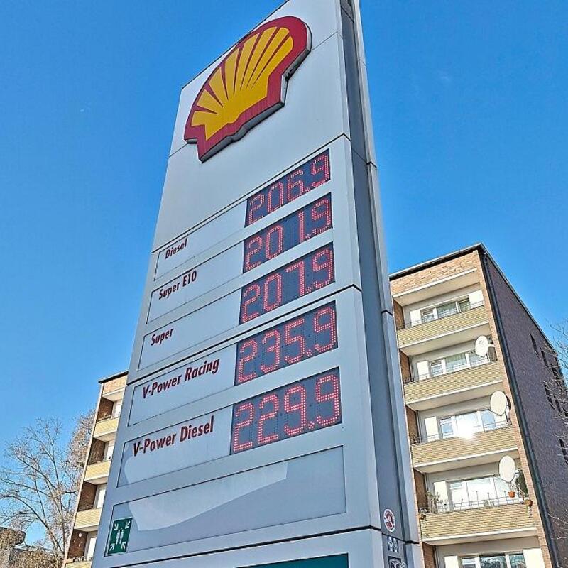 Shell-Tankstelle am 04.03.2026 - Foto: via dts Nachrichtenagentur