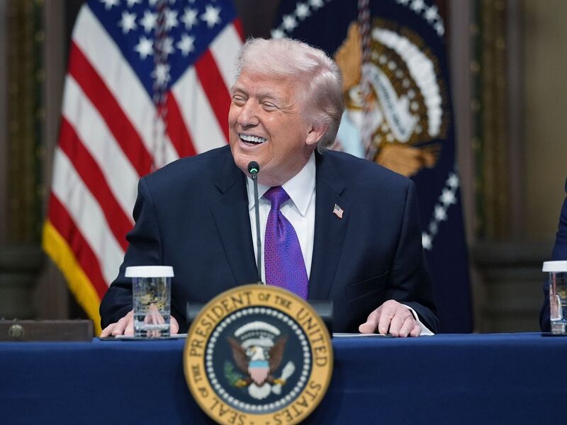 US-Präsident Trump verpflichtet Tech-Konzerne zu eigener Stromproduktion für Rechenzentren. - Foto: Jacquelyn Martin/AP/dpa