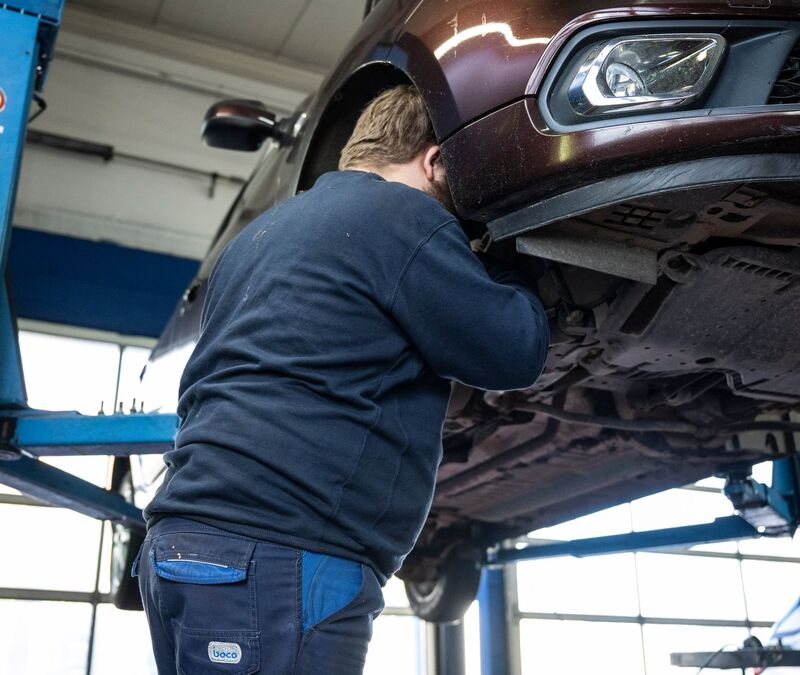 Die Zahl der Handwerks-Insolvenzen stieg laut Creditreform besonders deutlich im Kfz-Gewerbe.  - Foto: Hannes P Albert/dpa