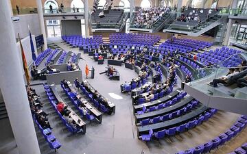 Miersch: Abgeordnete sollen in gesetzliche Rente einzahlen