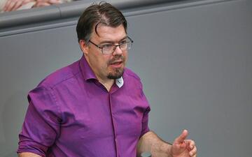 Grüne fordern schärferes Vorgehen gegen russische Schattenflotte