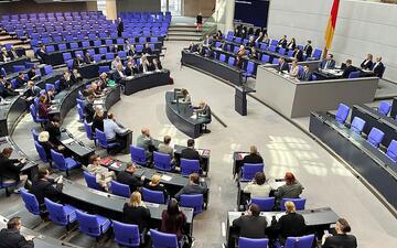 Bundestag stimmt für Erhöhung der Tabaksteuer