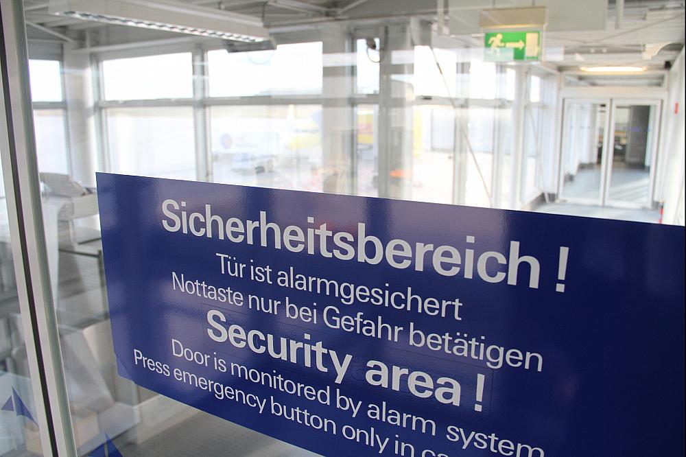 Sicherheitsbereich im Flughafen
