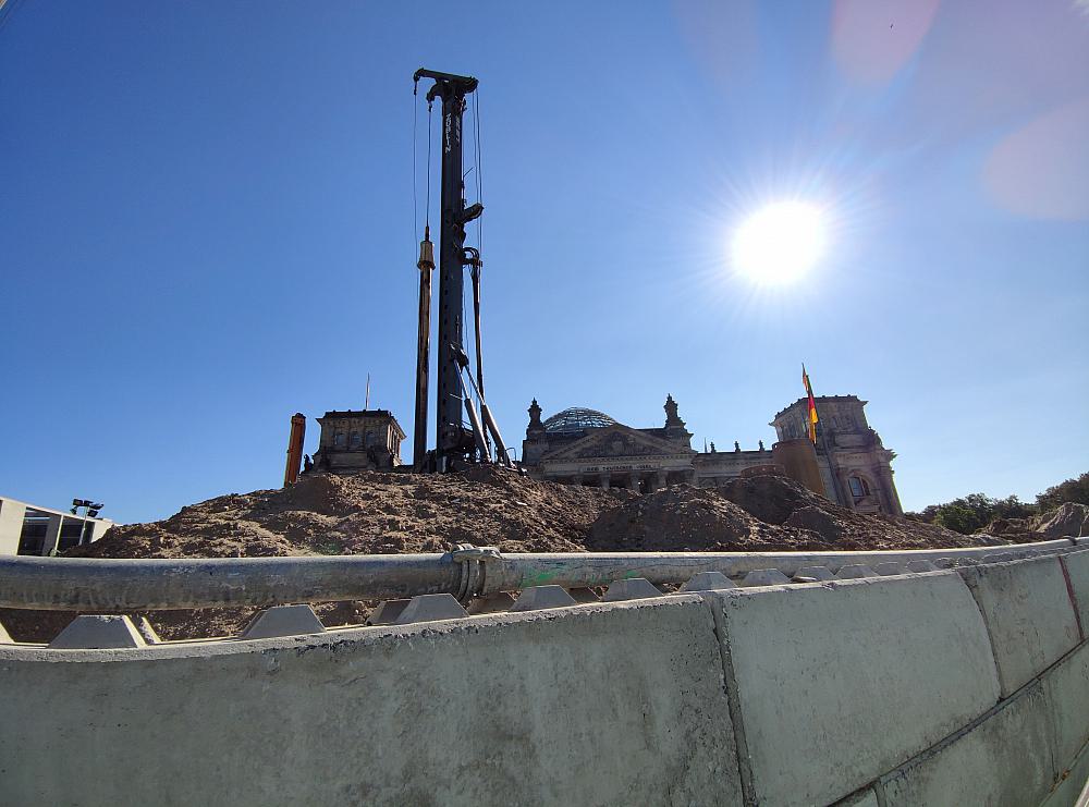 Baustelle vor Deutschem Bundestag (Archiv)