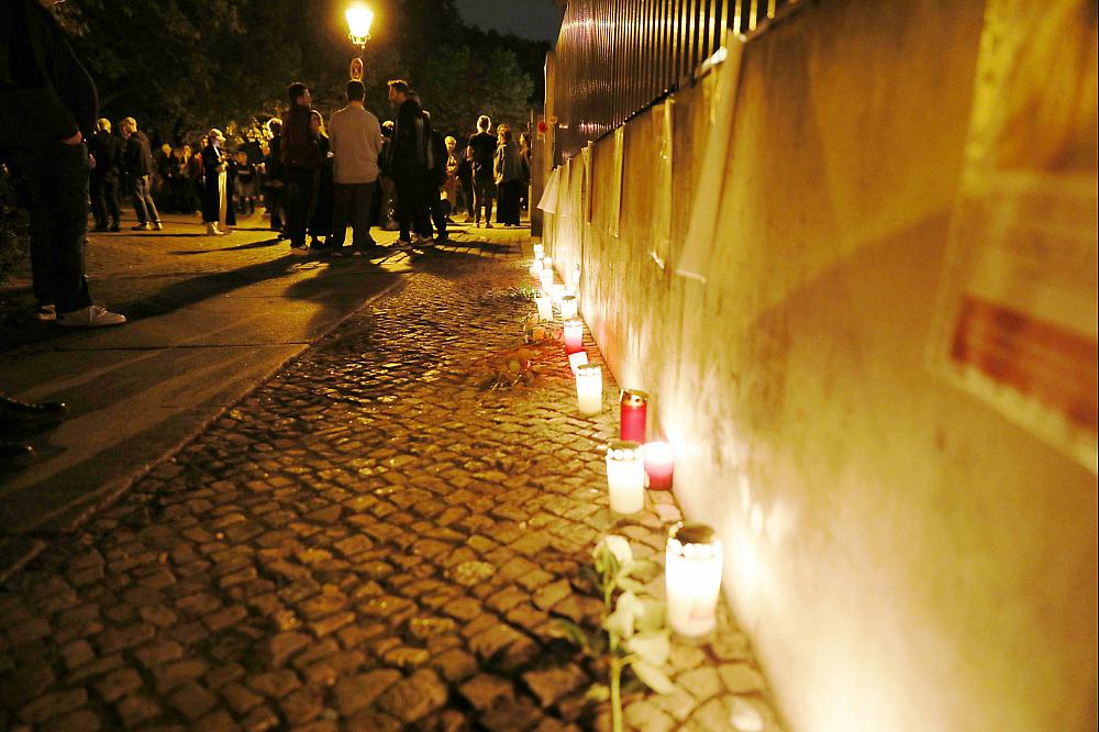 Mahnwache vor Synagoge (Archiv)
