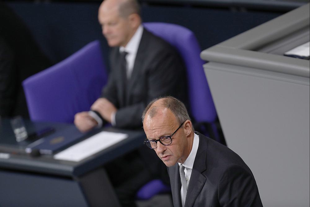 Olaf Scholz und Friedrich Merz (Archiv)