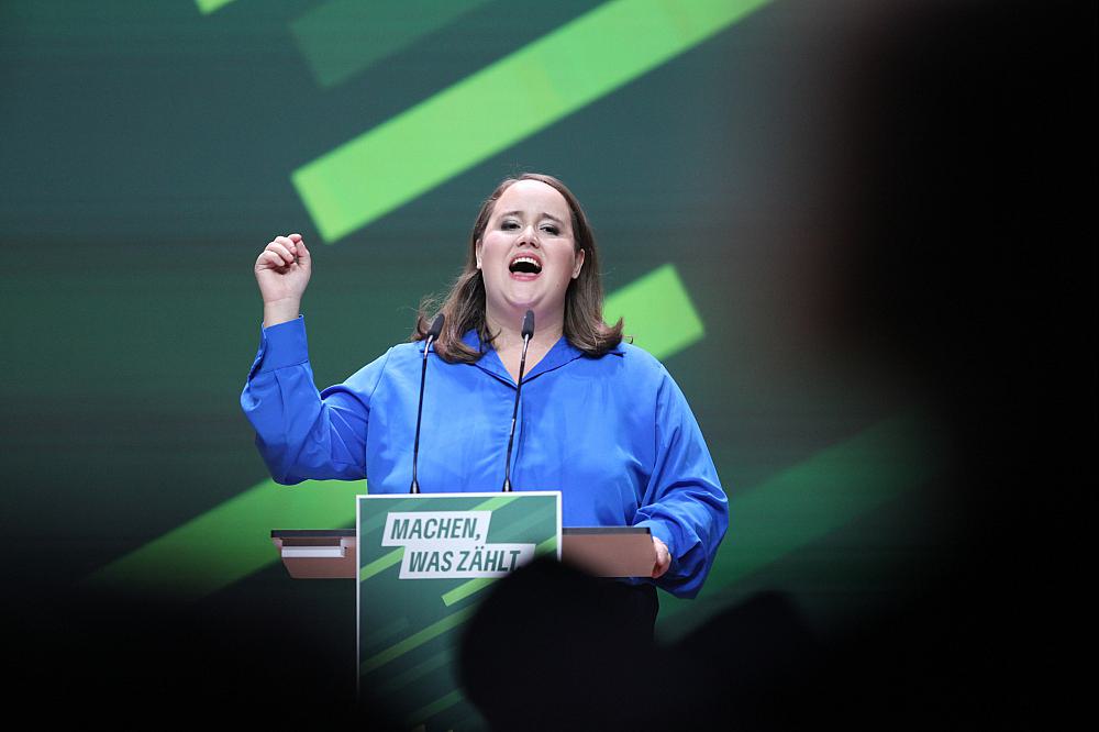 Ricarda Lang beim Grünen-Parteitag 2023 in Karlsruhe