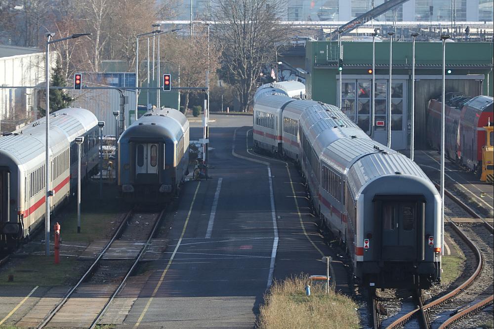 Züge auf dem Abstellgleis (Archiv)