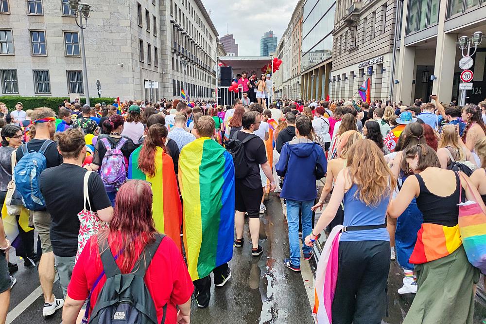 Parade zum Christopher-Street-Day (Archiv)