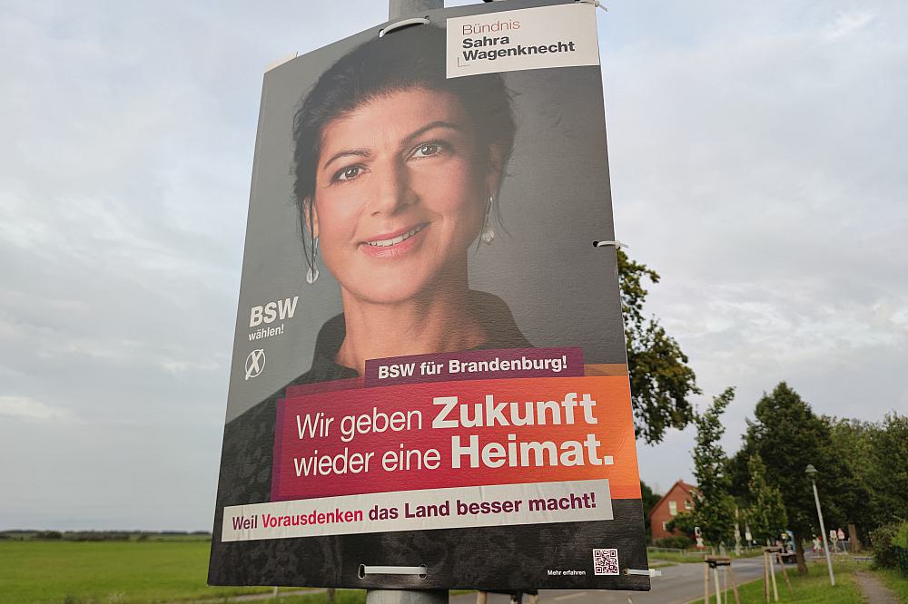 BSW-Wahlplakat mit Sahra Wagenknecht zur Landtagswahl in Brandenburg (Archiv)