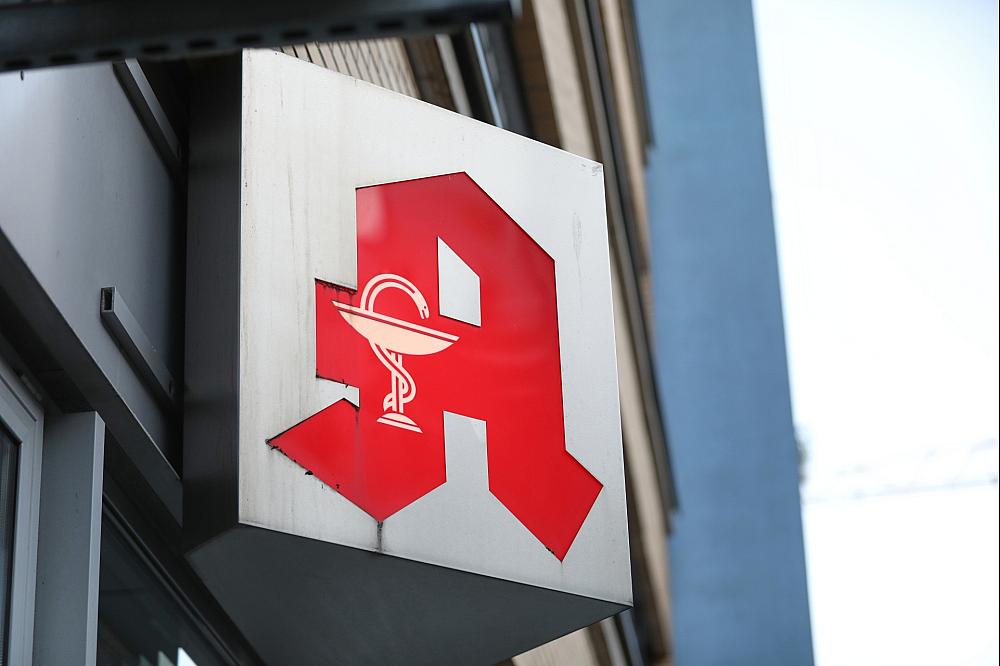 Logo einer Apotheke (Archiv)