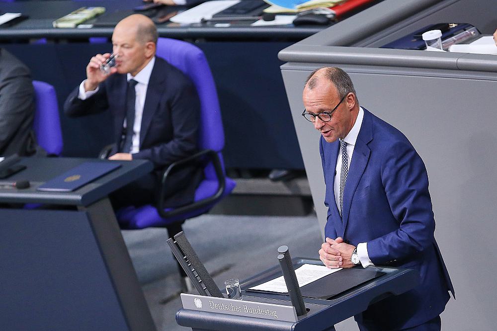 Olaf Scholz und Friedrich Merz (Archiv)