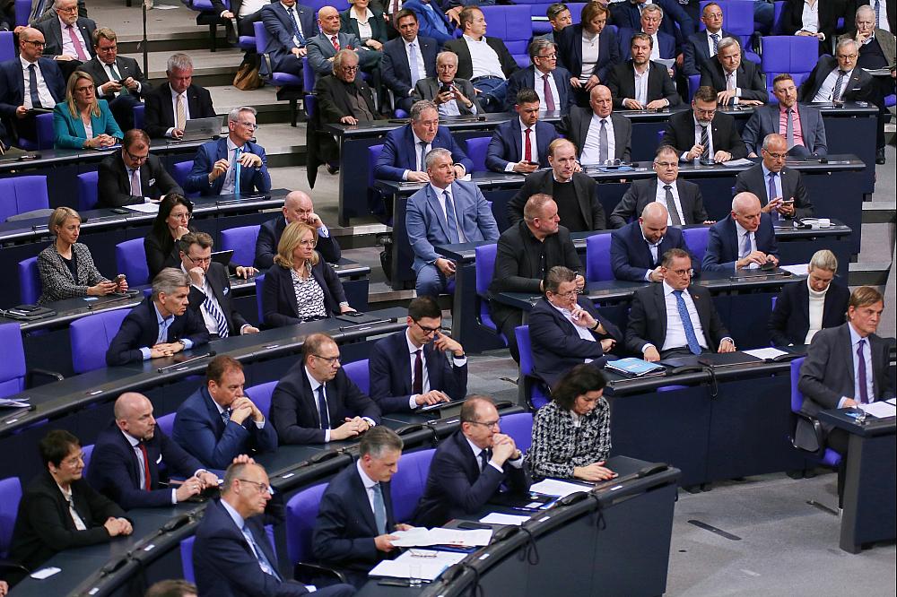 Fraktionen von CDU/CSU und AfD im Bundestag (Archiv) über dts Nachrichtenagentur