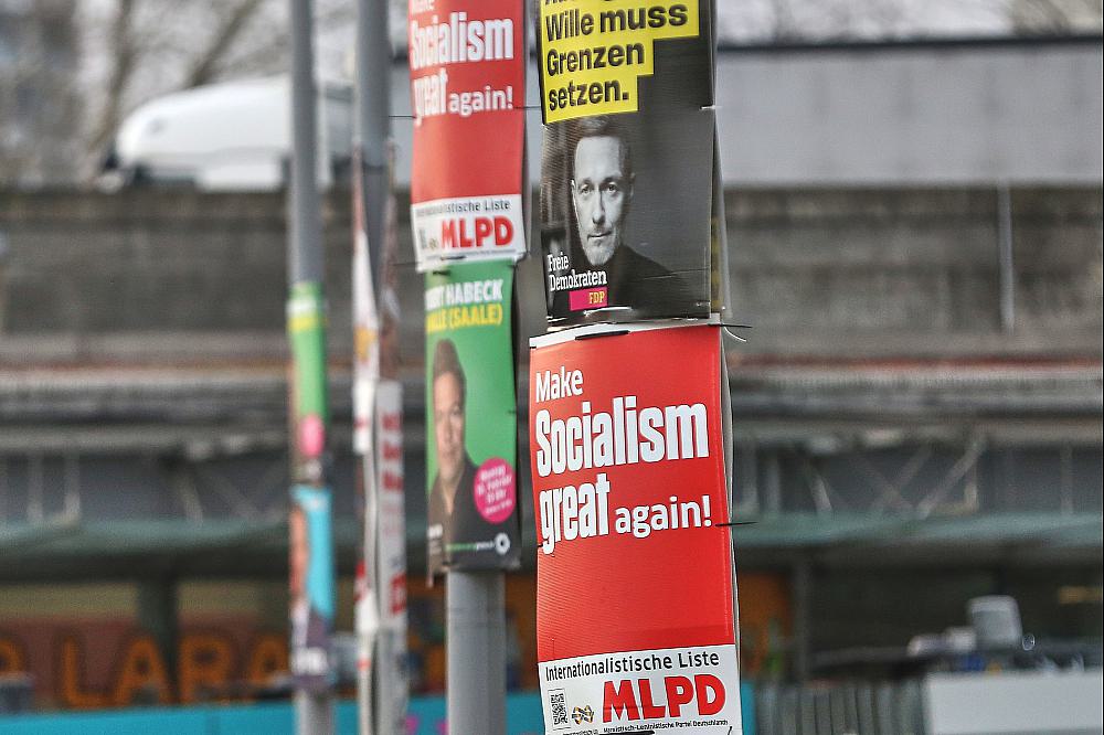 Wahlplakate zur Bundestagswahl (Archiv)