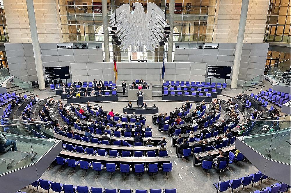 Bundestagssitzung (Archiv)