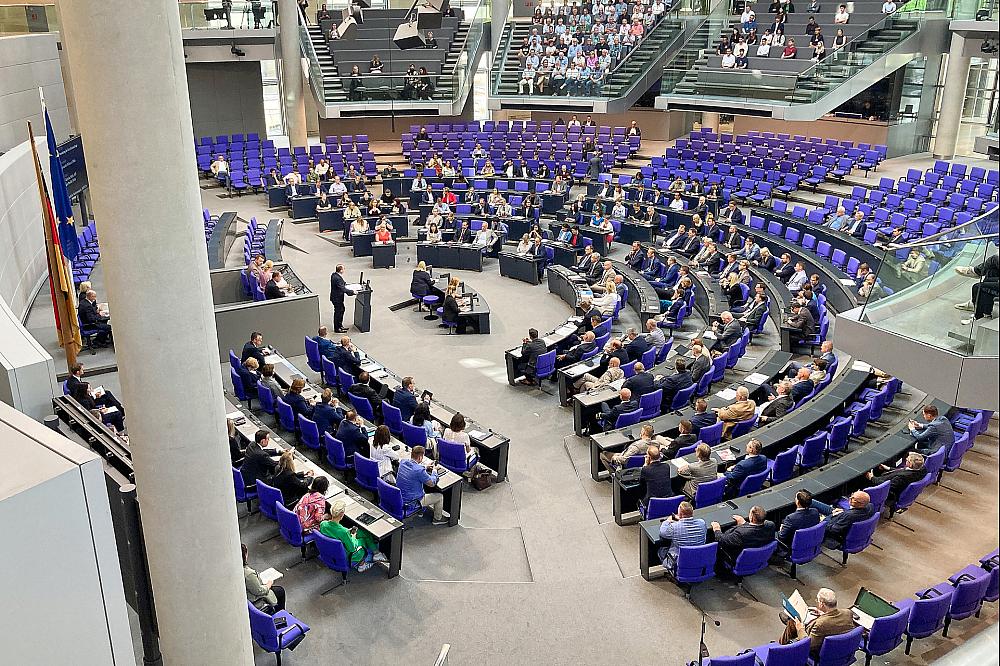 Bundestagssitzung am 27.06.2025