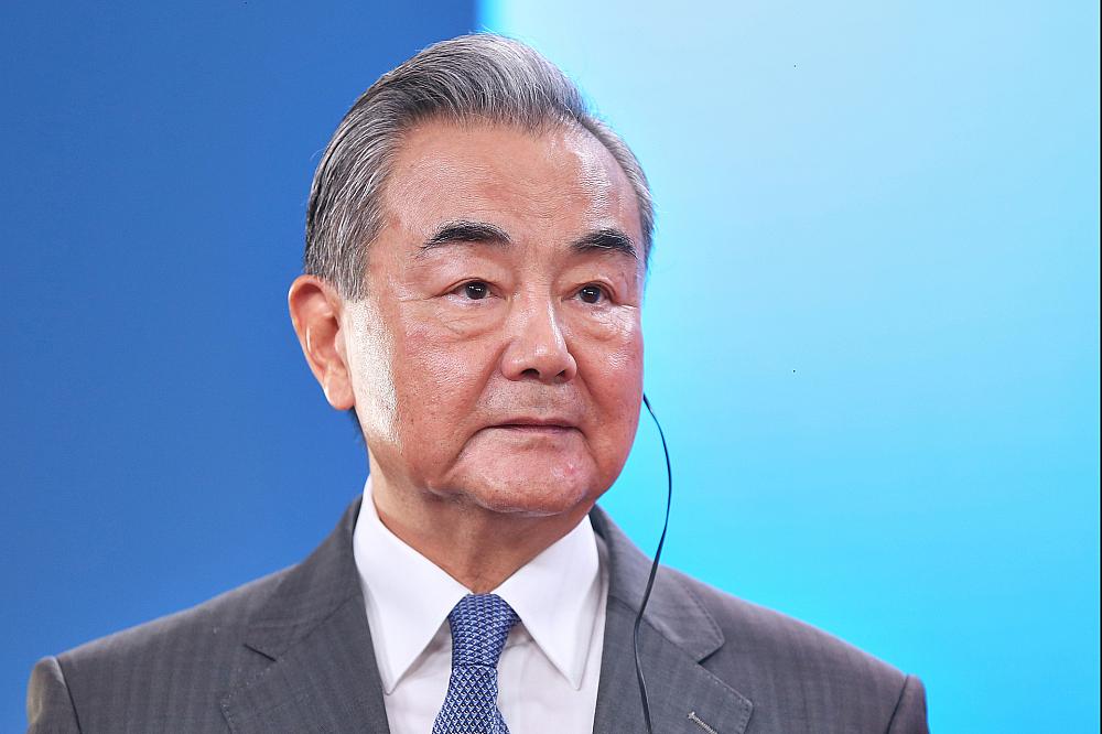Wang Yi am 03.07.2025