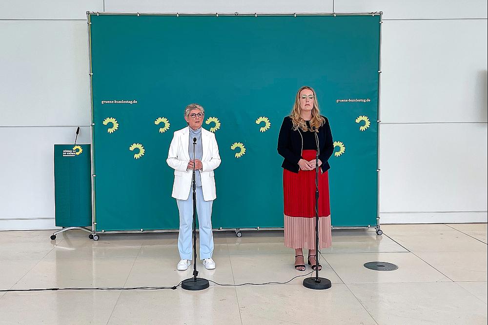 Britta Haßelmann und Katharina Dröge am 11.07.2025