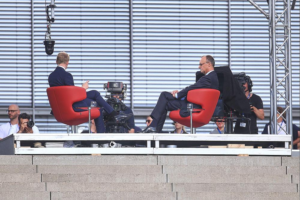 Markus Preiß und Friedrich Merz am 13.07.2025