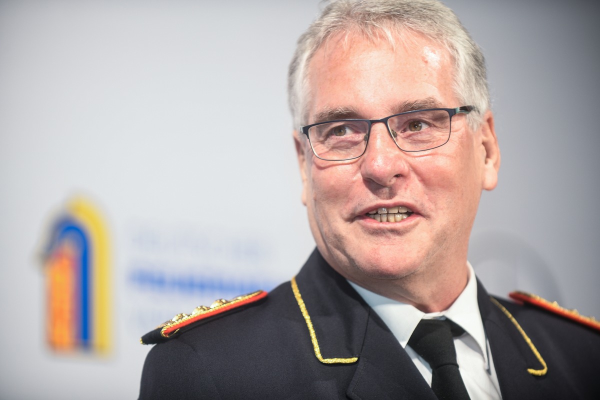 Pakt für den Bevölkerungsschutz: Starkes Signal, aber nur mit signifikanter Beteiligung der Feuerwehren erfolgversprechend / DFV zu nächsten Schritten: Kernkompetenzen definieren, Fähigkeiten zuordnen
