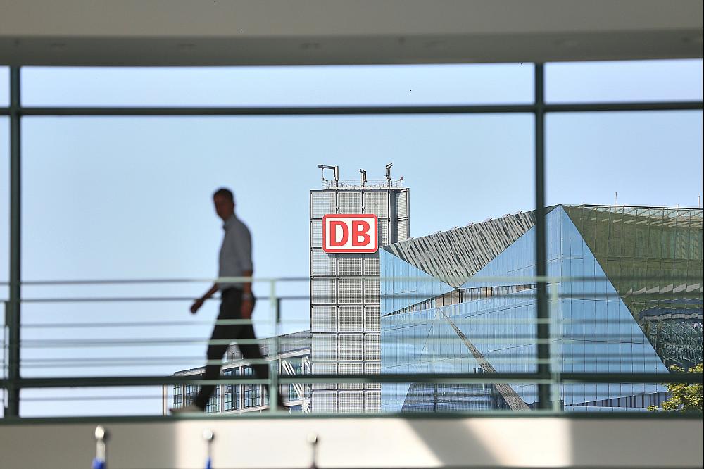 Logo der Deutschen Bahn am 13.08.2025