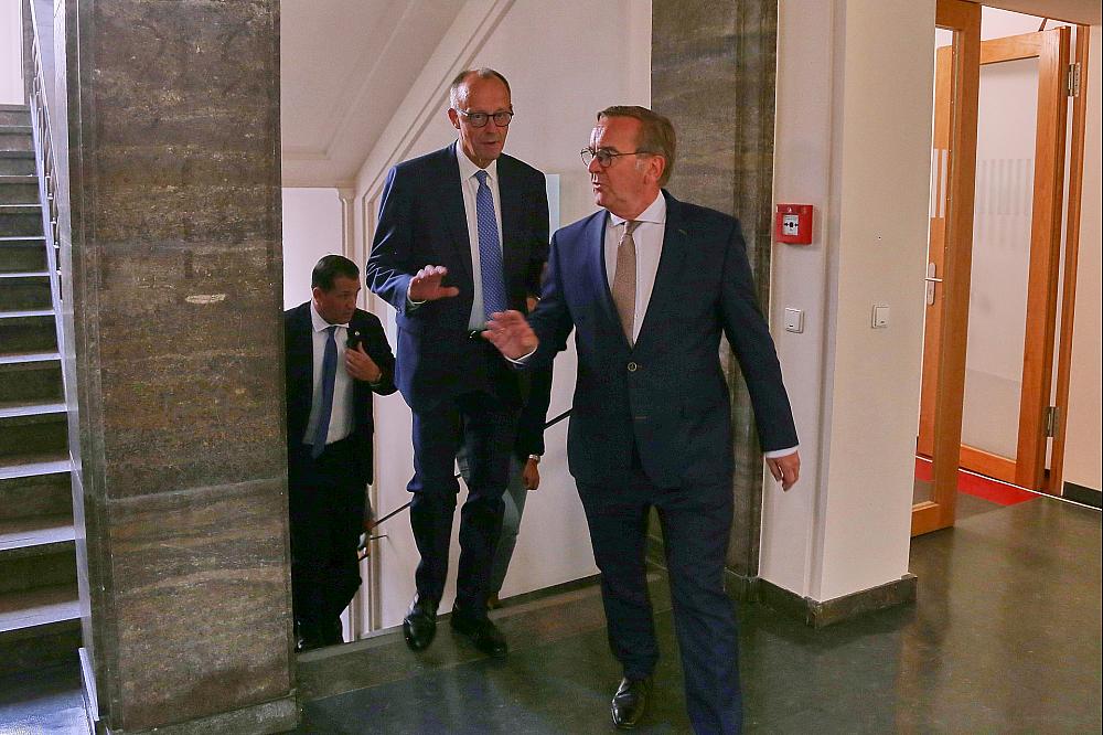 Friedrich Merz und Boris Pistorius am 27.08.2025