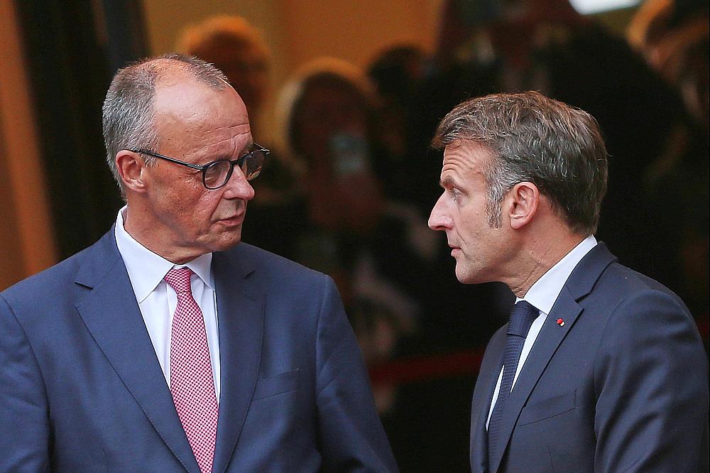 Friedrich Merz und Emmanuel Macron (Archiv)