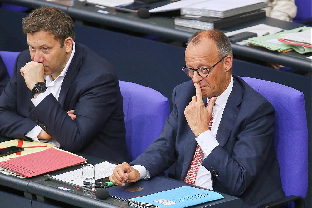 Lars Klingbeil und Friedrich Merz (Archiv)