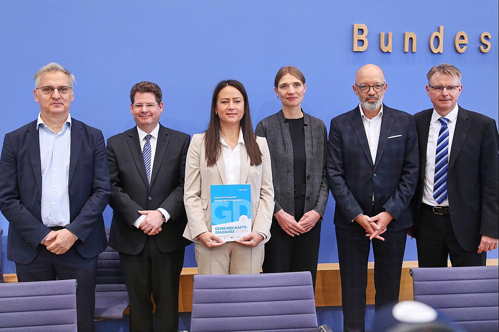 Vorstellung Gemeinschaftsdiagnose Herbst 2025 der Wirtschaftsforschungsinstitute am 25.09.2025