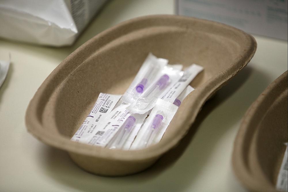 Bereitgelegte Impfspritzen (Archiv)