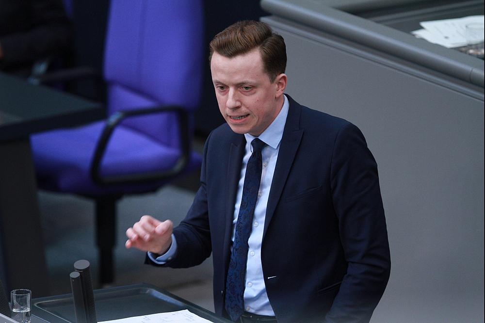 SPD-Politiker Ahmetovic drängt auf Einigkeit im Koalitionsstreit um 'Stadtbild'
