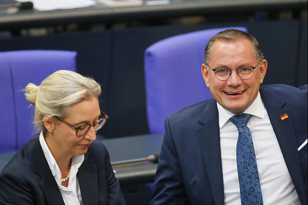 Insa-Umfrage: AfD dominiert weiterhin die politische Landschaft