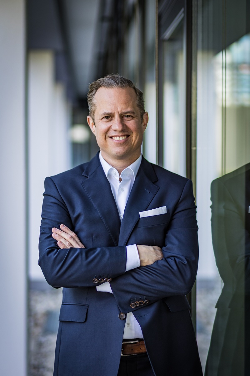 Europcar Deutschland gewinnt Branchenexperten Bastian Gerlach zur Stärkung des B2B-Geschäfts presseportal.de