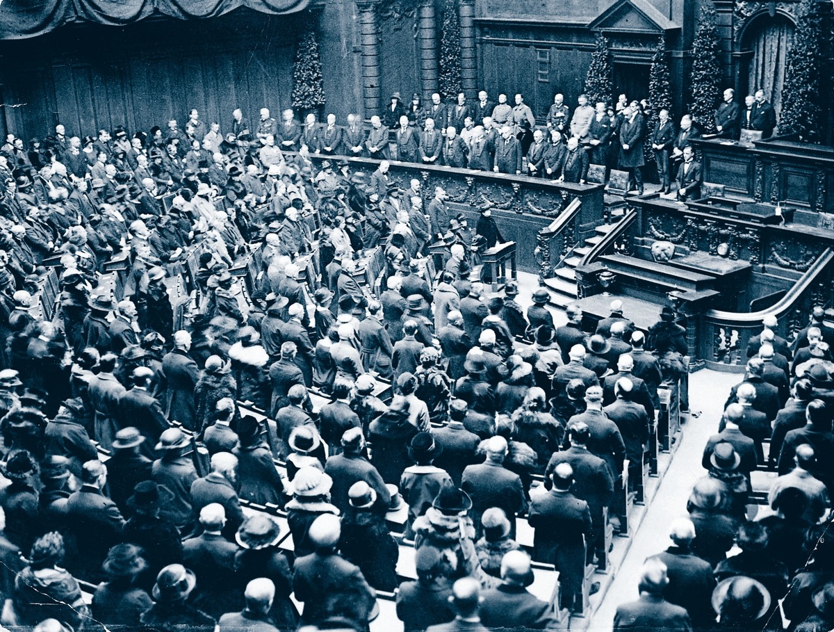 Erschreckende aktuell: der Volkstrauertag und seine Geschichte