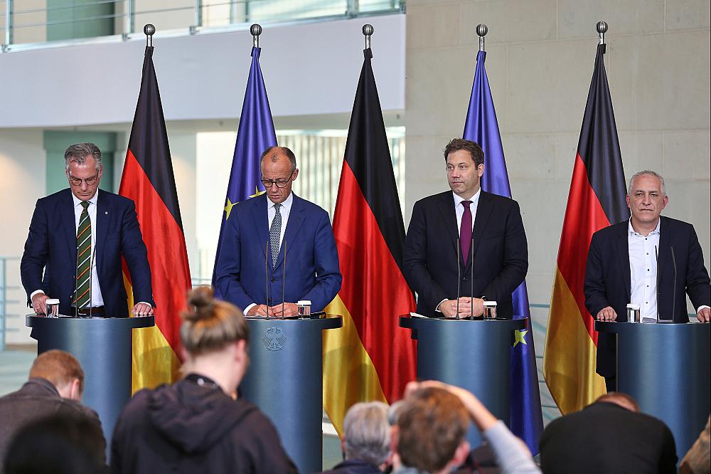 Stahlgipfel am 06.11.2025 über dts Nachrichtenagentur