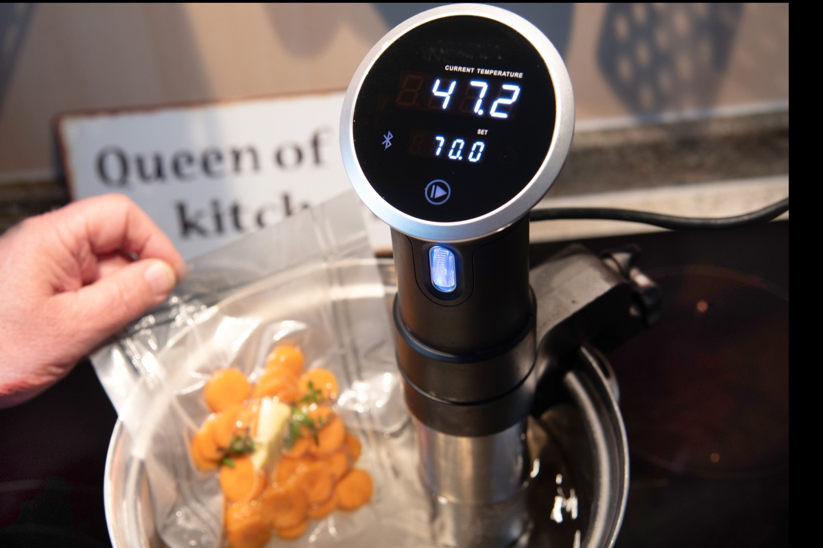 Sanft garen, sicher genießen - worauf es bei Sous-vide-Garern ankommt presseportal.de