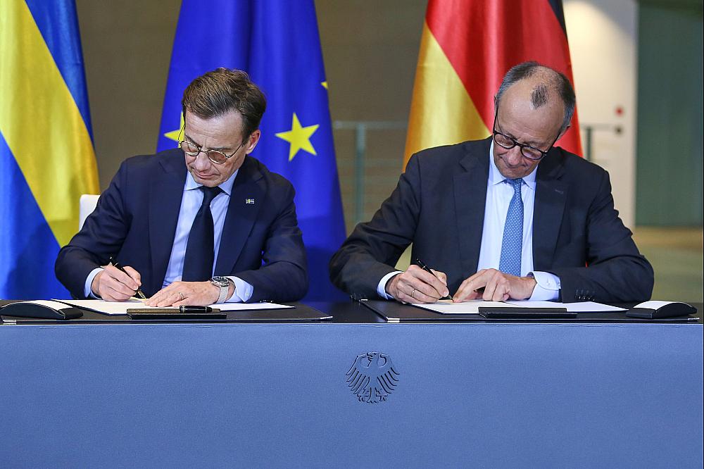 Ulf Kristersson und Friedrich Merz am 19.11.2025