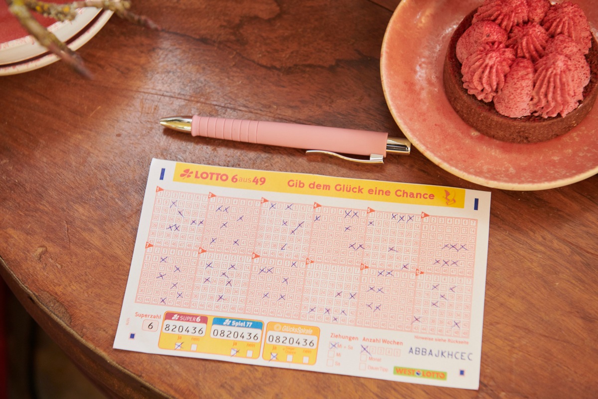 Millionär dank LOTTO 6aus49 / Glück im Kreis Unna